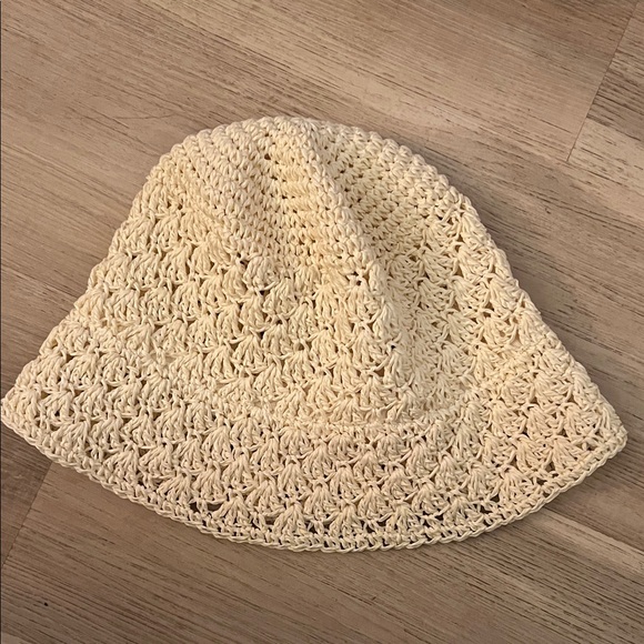 Accessories - Arlin Cream 100% Paper Bucket Hat Vintage